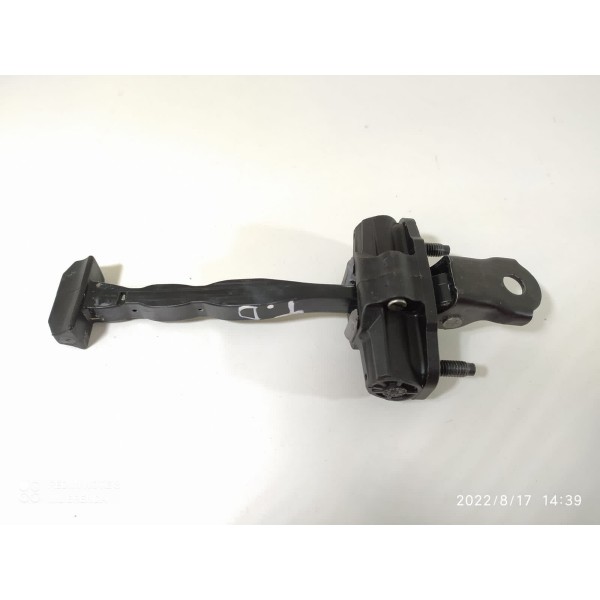 Limitador Porta Tracker Traseira Direita 2020/2024 Orig