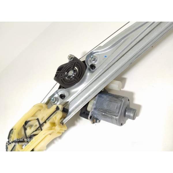 Maquina Vidro Tracker Traseira Direita 2020/2024 26278750