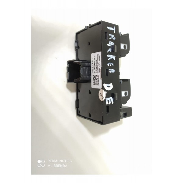 Botão Vidro Tracker Onix Dianteiro Esquer 2020/2024 26211281