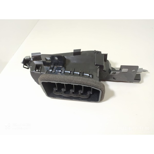 Difusor Ar Tracker Direito 2020/2024 26302918