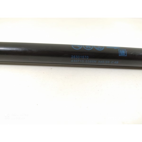 Amortecedor Tampa Traseira Tracker 2020/2024 Orig