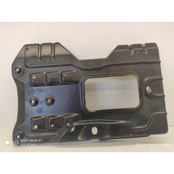 Suporte Bateria Mercedes C180 C200 2008/2014 A2046200018