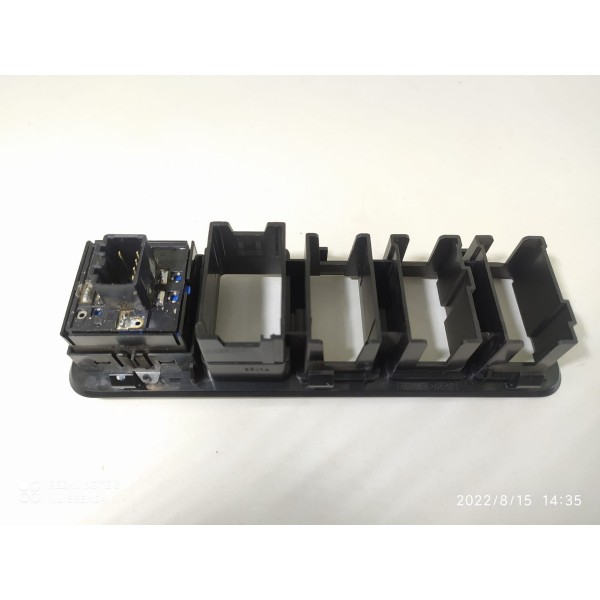 Botao Comando Retrovisores Jac T40 2019 3750100u8260