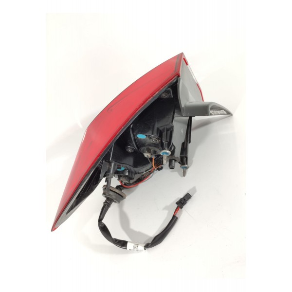 Lanterna Cruze Lt Canto Direita Compl 2017/2023 42678836 Direito/passageiro Vermelho