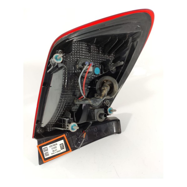 Lanterna Cruze Lt Canto Direita Compl 2017/2023 42678836 Direito/passageiro Vermelho