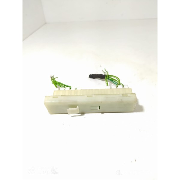 Modulo Energia Mercedes Gla200 2016 Detalhe