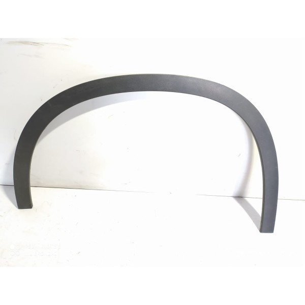 Moldura Paralama Mercedes Gla200 Esquerdo 15/19 A1568852322 Preto