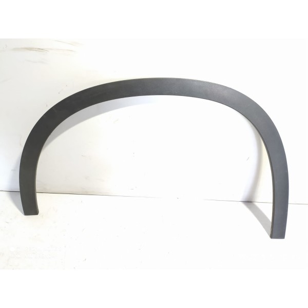 Moldura Paralama Mercedes Gla200 Esquerdo 15/19 A1568852322 Preto