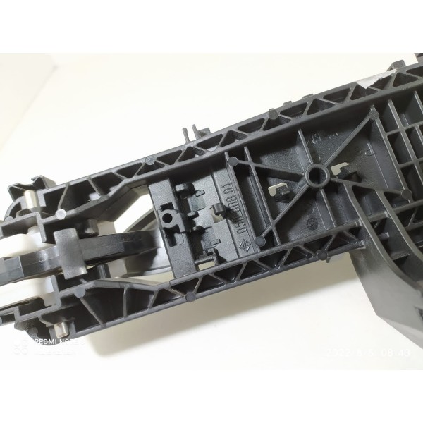 Maçaneta Externa Mercedes Gla200 Dianteira Direi A2047601634 Cinza