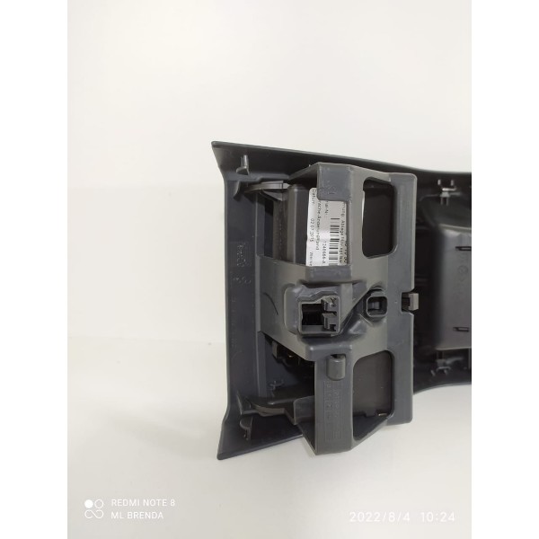 Acabamento Console Tomada 12v Mercedes Gla200 2015/2020