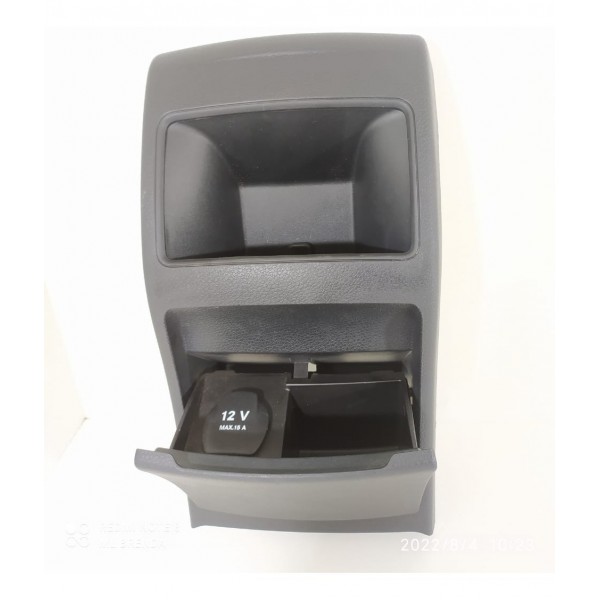 Acabamento Console Tomada 12v Mercedes Gla200 2015/2020