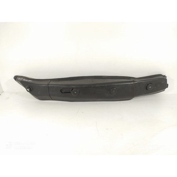 Guarda Pó Paralama  Mercedes Gla200 Dir A1568890225 /17763