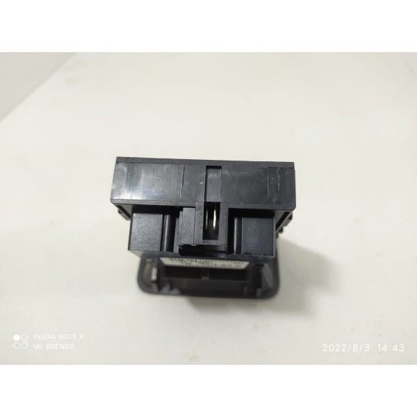 Botão Freio Mao Mercedes Gla200 Cla A 200 A2469050451