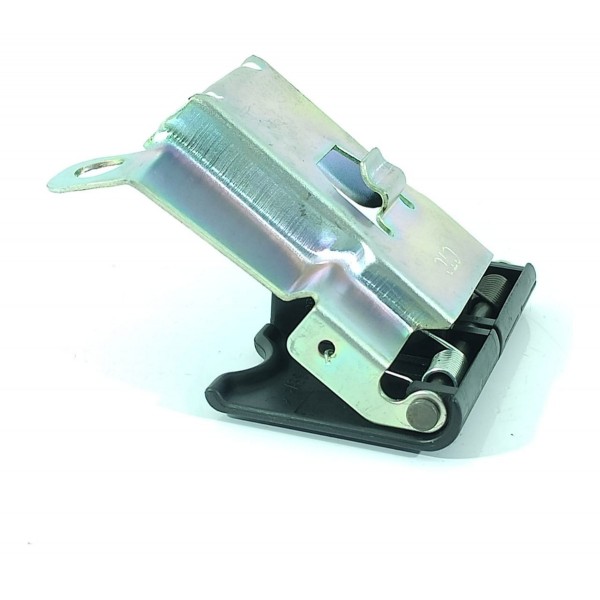 Alavanca Abertura Portinhola  Nissan Kicks 2016/2025