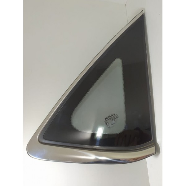 Vidro Fixo Nissan Sentra Traseiro Direito  2014/2019 Det