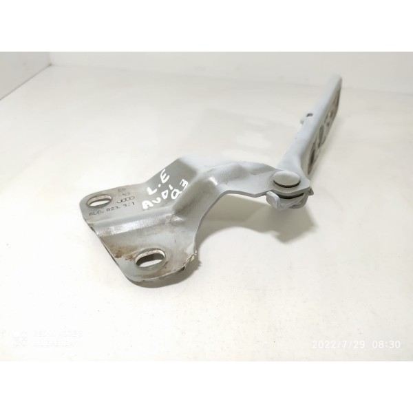 Braço Dobradica Capo Audi Q3 Esquerdo 2012/2017 8u0823321