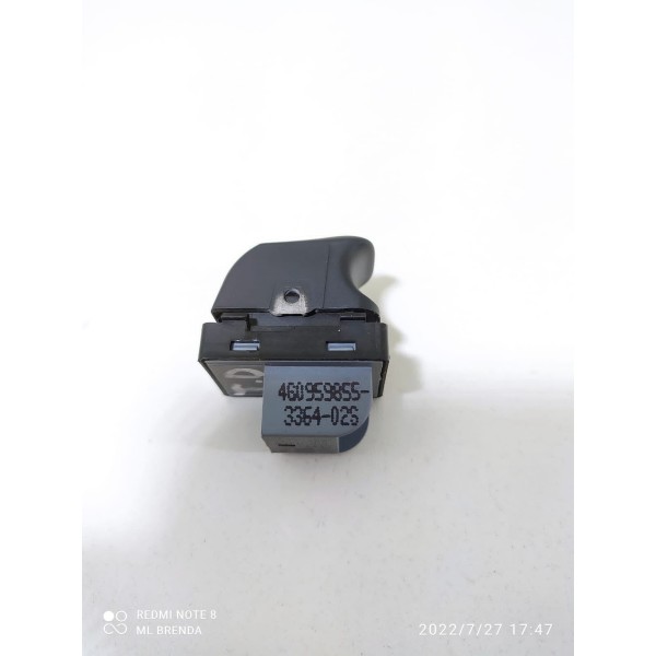 Botão Comando Vidro Traseiro Direito Audi Q3 2015 4g0959855