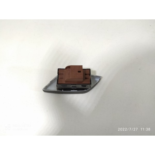 Botão Trava Porta Audi Q3 2013/2017 8u1962107