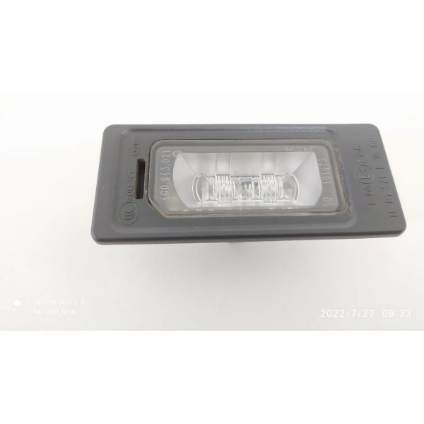 Luz Placa Audi Q3 2015 Detalhe