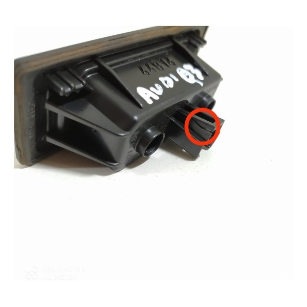 Luz Placa Audi Q3 2015 Detalhe