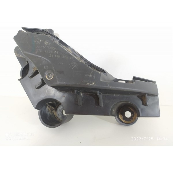 Suporte Guia Parachoque Citroen Ds4 Traseiro Direi 2012/2016