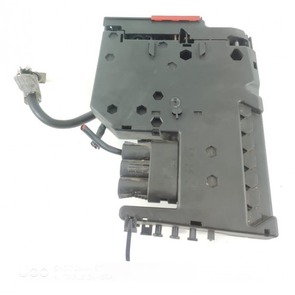 Modulo Fusivel Bateria Mercedes C180 C200 A2075400240 /17039