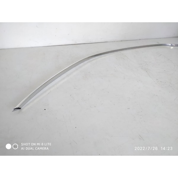 Friso Calha Teto Mercedes C180 C200 Esq 08/2014 A2046902280