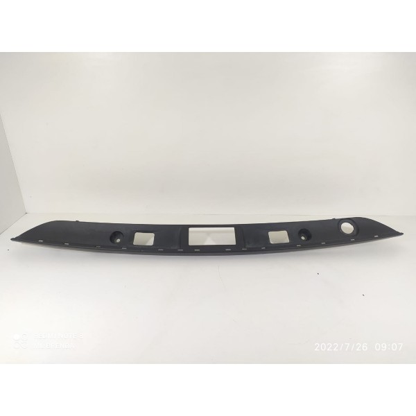 Friso Tampa Traseira Mercedes C180 08/14 A2047400693