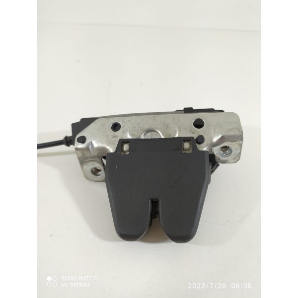 Fechadura Tampa Traseira Mercedes C180 08/14 A2047500185