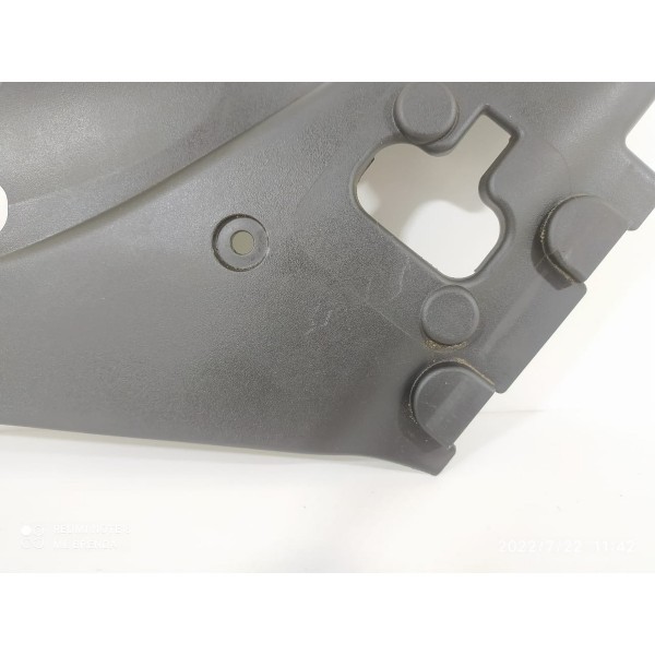 Guia Sup Farol Mercedes C180 Esq 2008/2014 A2048261324