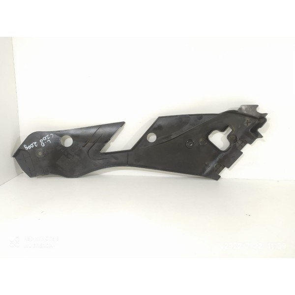 Guia Suporte Farol Mercedes C180 Direito 08/14 A2048261424