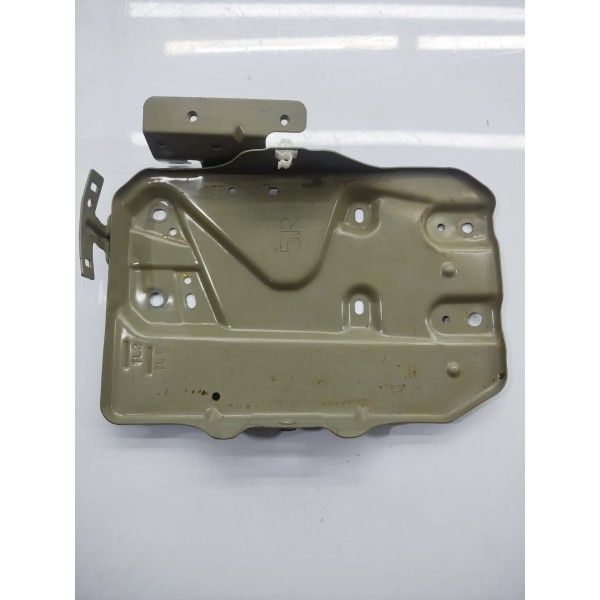 Suporte Caixa Bateria Kicks 2016/2024