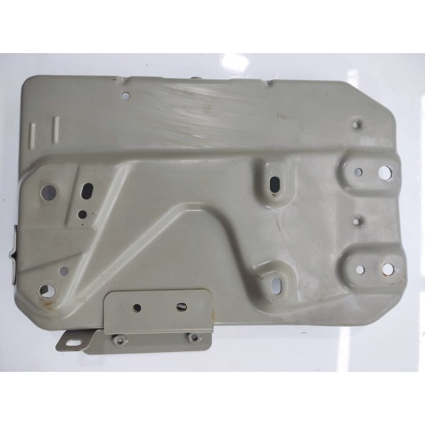 Suporte Caixa Bateria Kicks 2016/2024