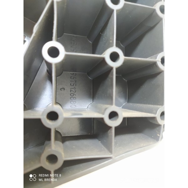 Suporte Porta Peugeot 208 Dianteiro Direito 2010/2018