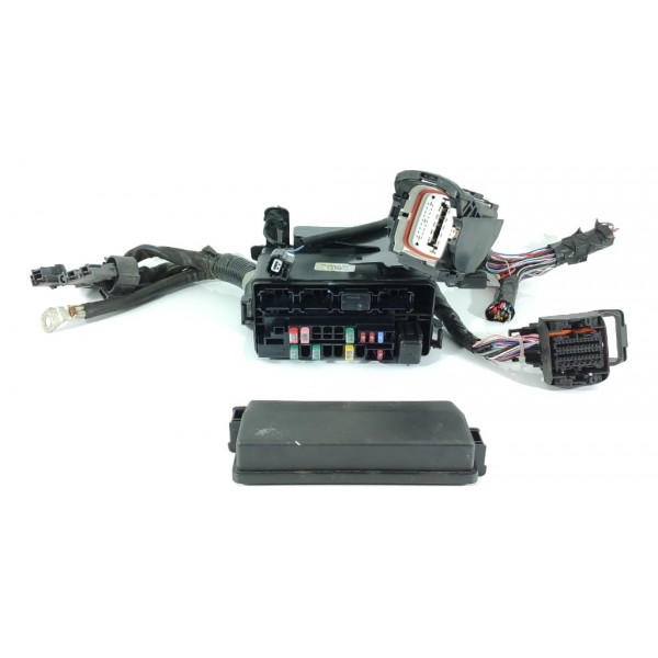 Caixa Fusiveis Nissan Kicks 2022/2024