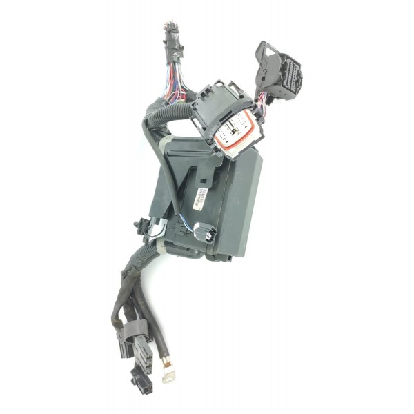 Caixa Fusiveis Nissan Kicks 2022/2024