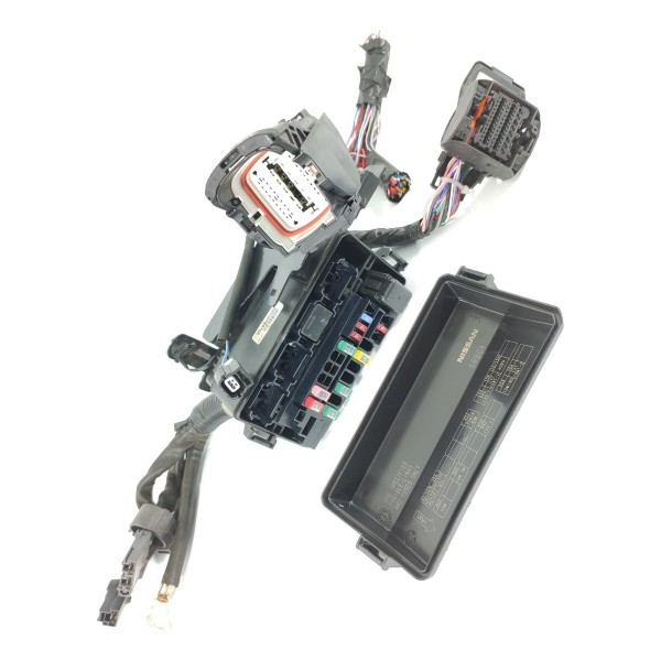 Caixa Fusiveis Nissan Kicks 2022/2024