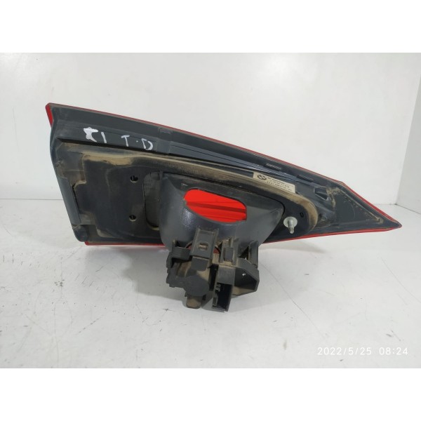 Lanterna Bmw X1 Tampa Direita 2009/2014 03426500 Orig