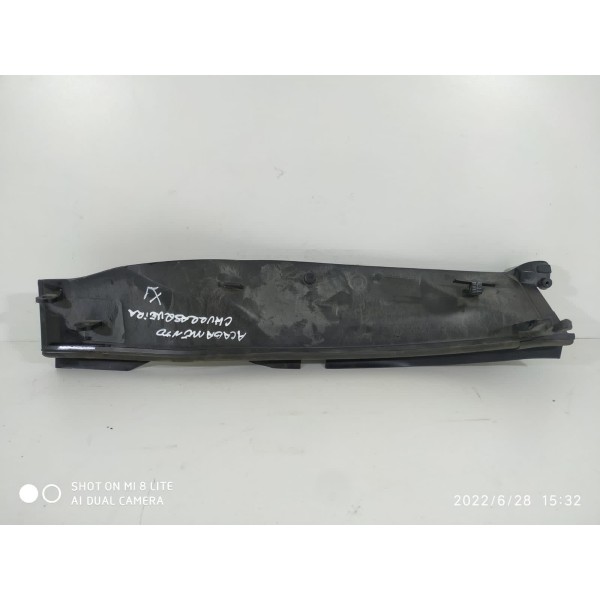 Canto Grade Parabrisa Bmw X1 Esquerda 2009/14 6431692597313 Preto