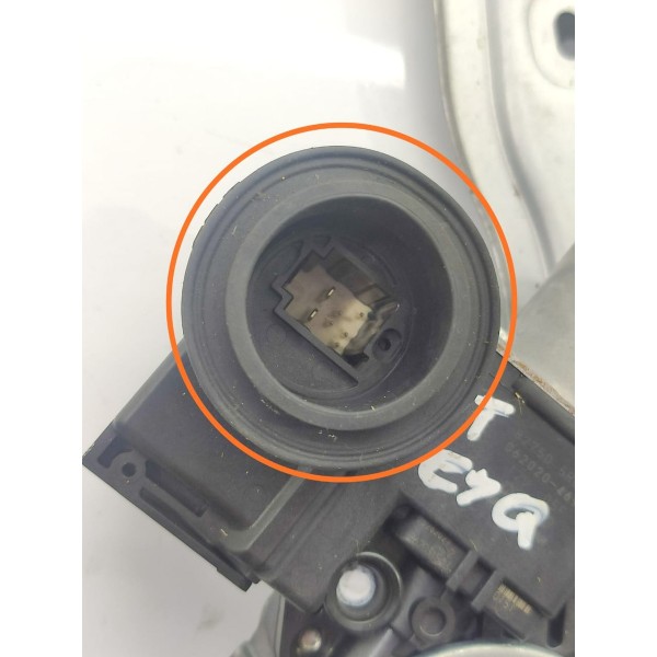 Maquina Vidro Kicks Traseira Esquerda 2016/2025 827505rb2a