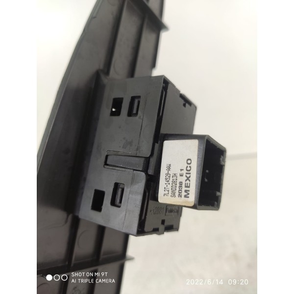 Botão Vidro Traseiro Direito Fusion 2006 2007 2008