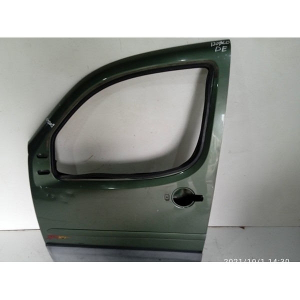 Porta Dianteira Esquerda Fiat Doblo 2010 Detalhes //6028 Dianteira Esquerda Verde