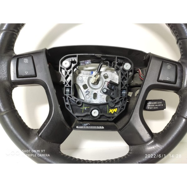 Volante Journey 2009 2011 2012 2013 2014 Detalhe Preto