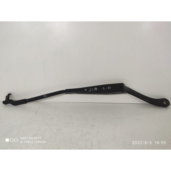 Braço Limpador Parabrisa Mercedes C180 C200 Direi 3392125811 Direito