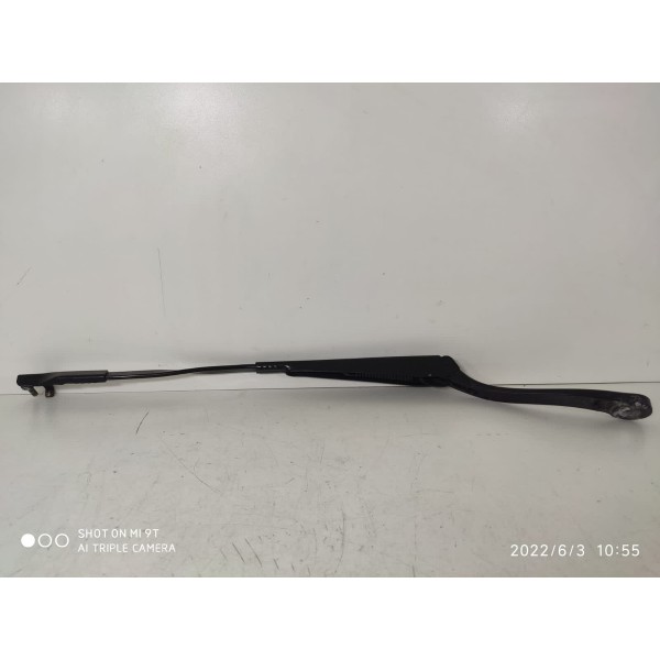 Braço Limpador Parabrisa Mercedes C180 C200 Direi 3392125811 Direito