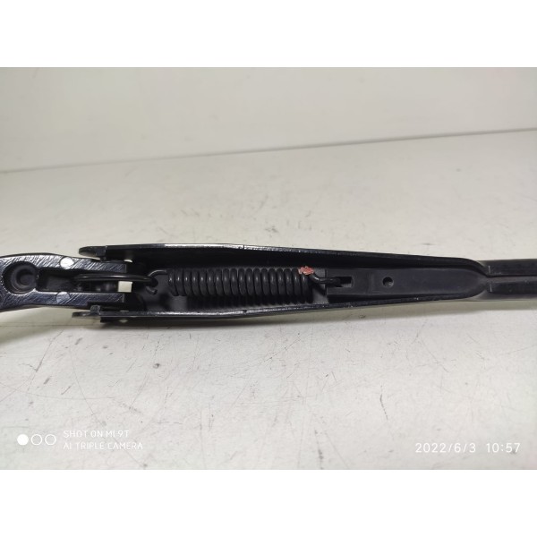 Braço Limpador Parabrisa Mercedes C180 C200 Direi 3392125811 Direito