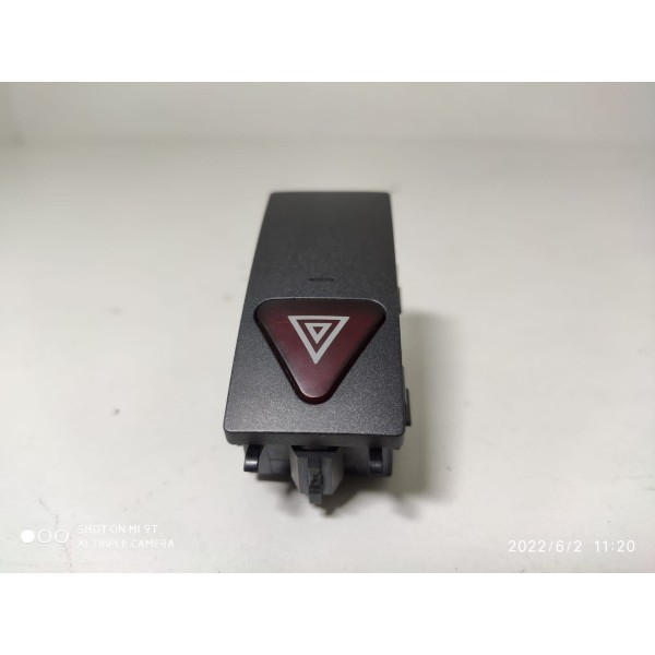 Botão Pisca Alerta Mercedes C180 C200 2008/2011