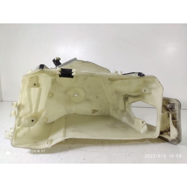 Suporte Caixa Fusivel Mercedes C180 C200 A2045400024