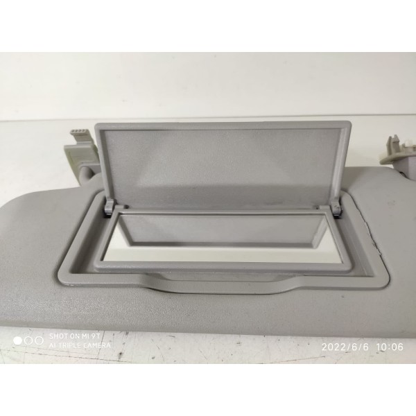 Quebra Sol Mercedes C180 C200 Esquerdo 2008/2014 Detalhe