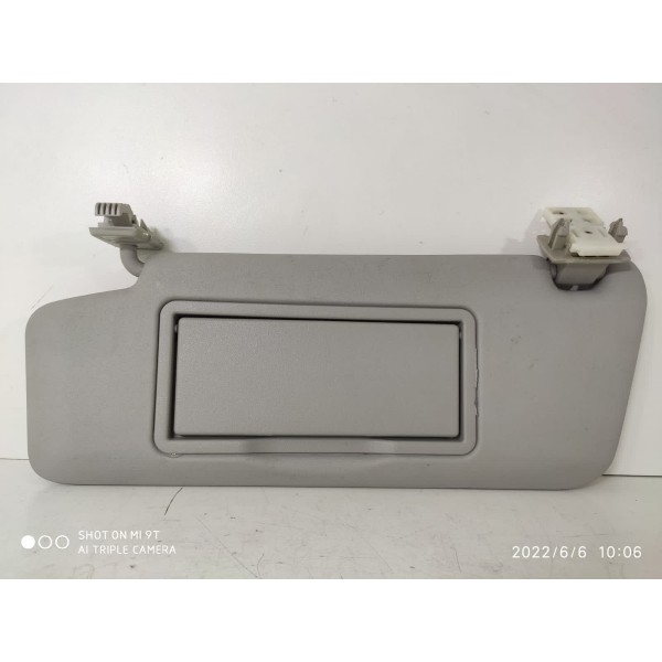 Quebra Sol Mercedes C180 C200 Esquerdo 2008/2014 Detalhe